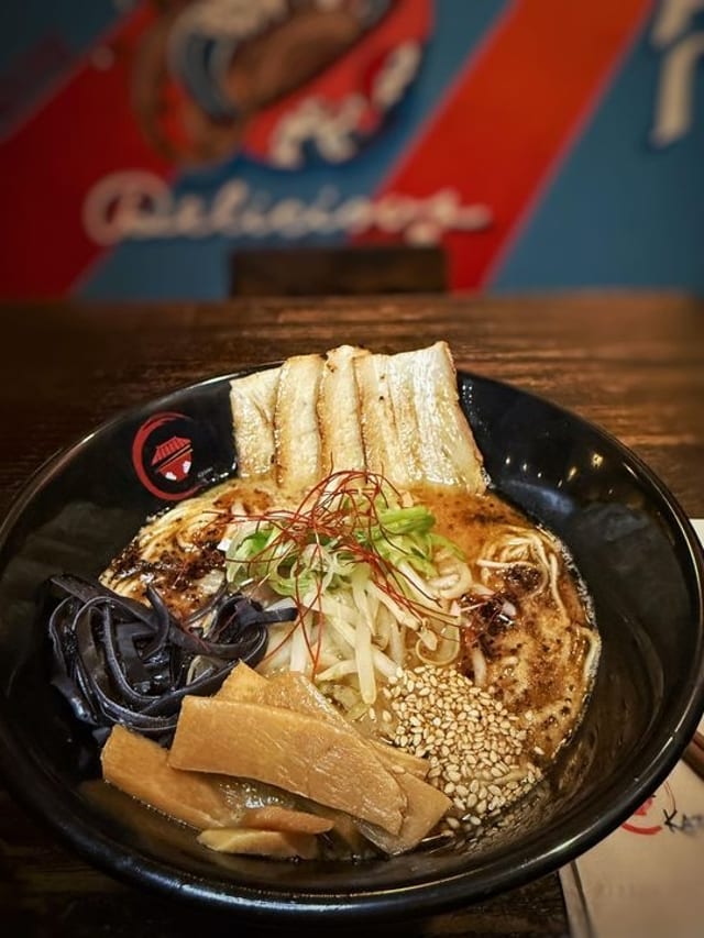 L Spicy Kazoku Black.