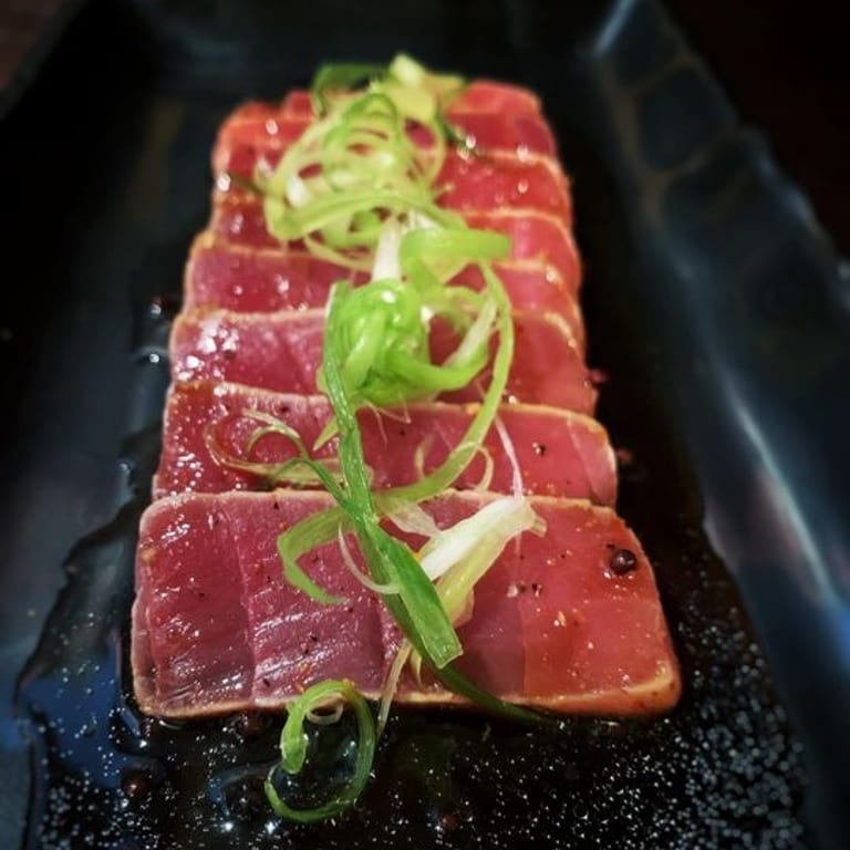 Delicious Pepper Tuna Tataki