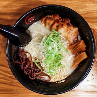 L Kazoku White